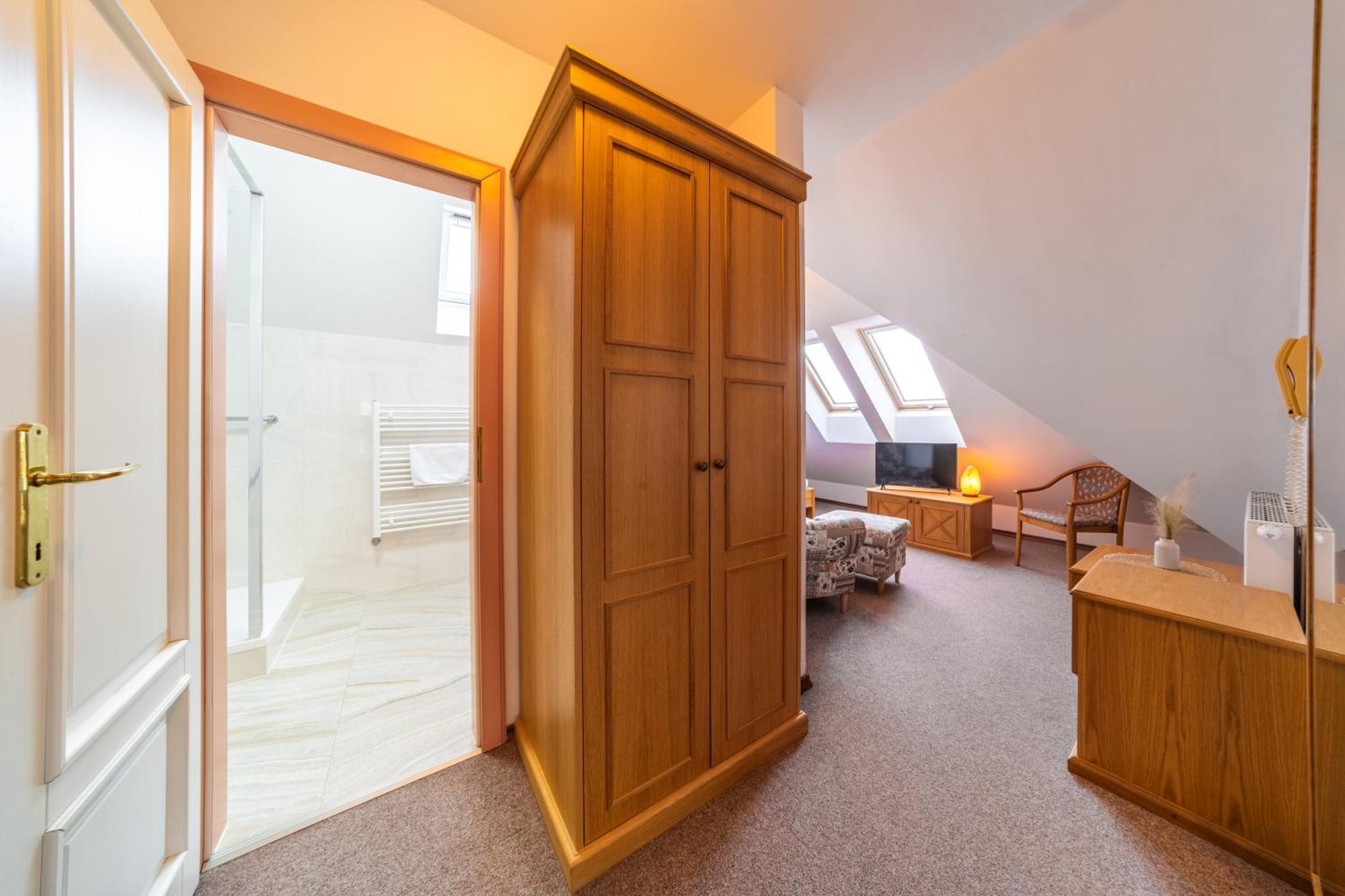Hotel Sanatorium Mariot Františkovy Lázně Eksteriør bilde