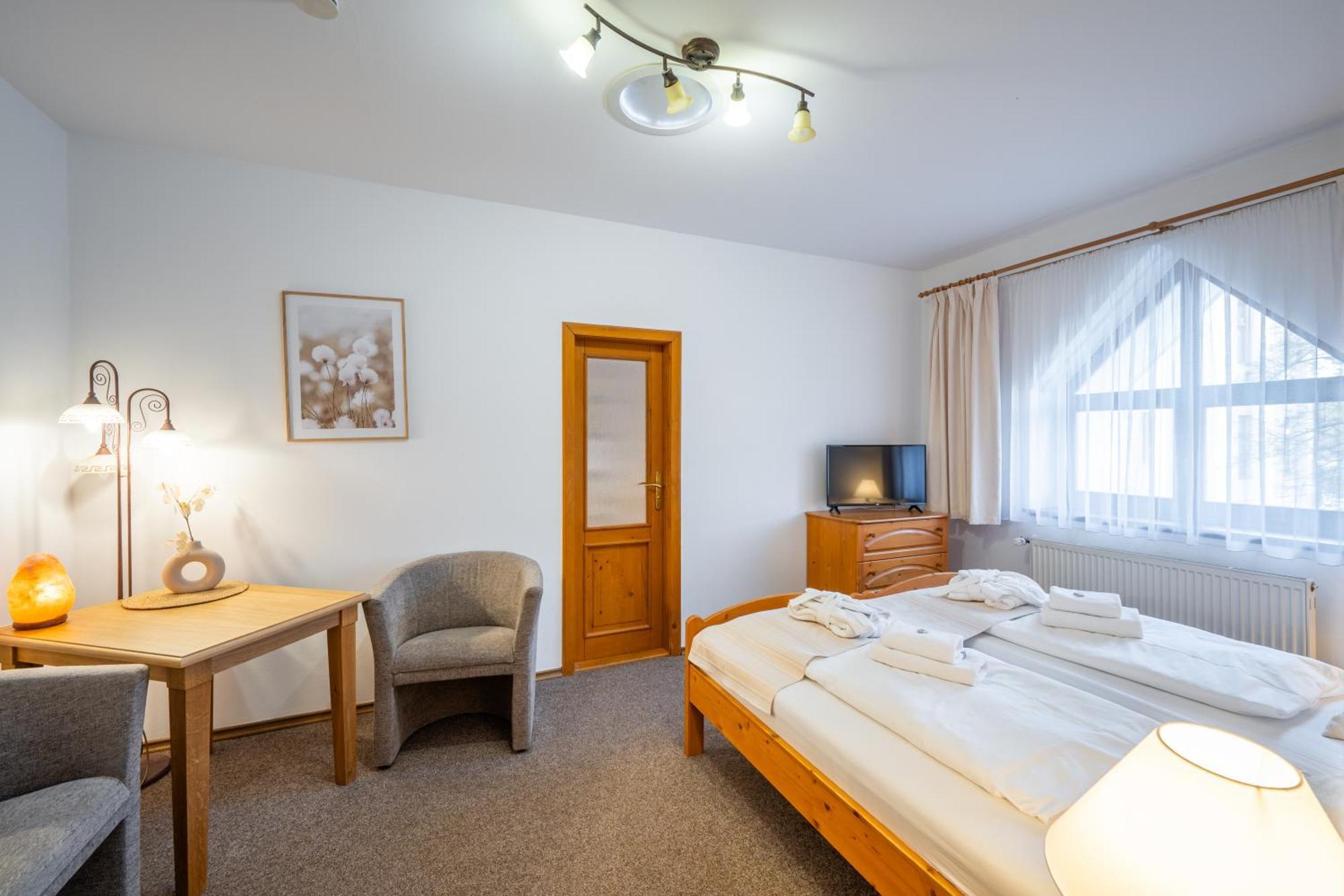 Hotel Sanatorium Mariot Františkovy Lázně Eksteriør bilde